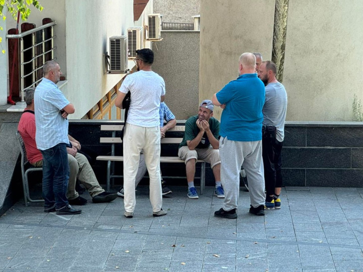 FIJASKO! Musa pozvao hiljadu, došlo šest osoba