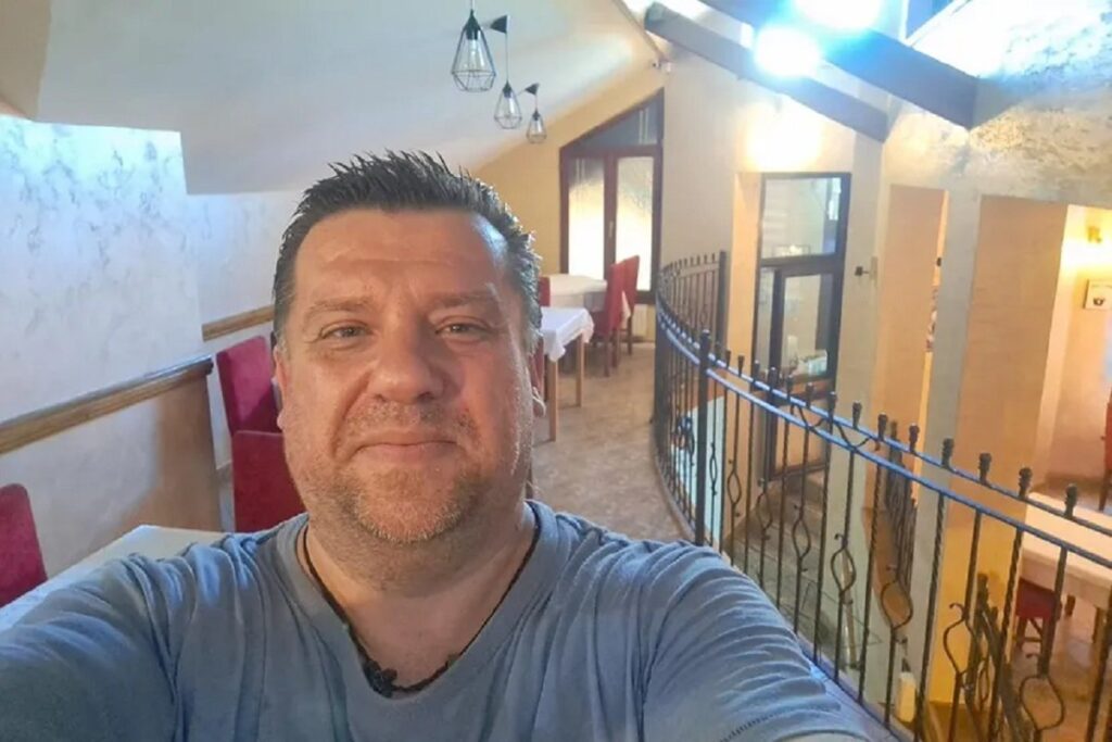 Igrao sa Jugovićem i Mihajlovićem, sada se kupa u buretu