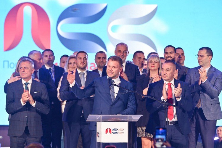 Pokret Sigurna Srpska podržao Blanušu