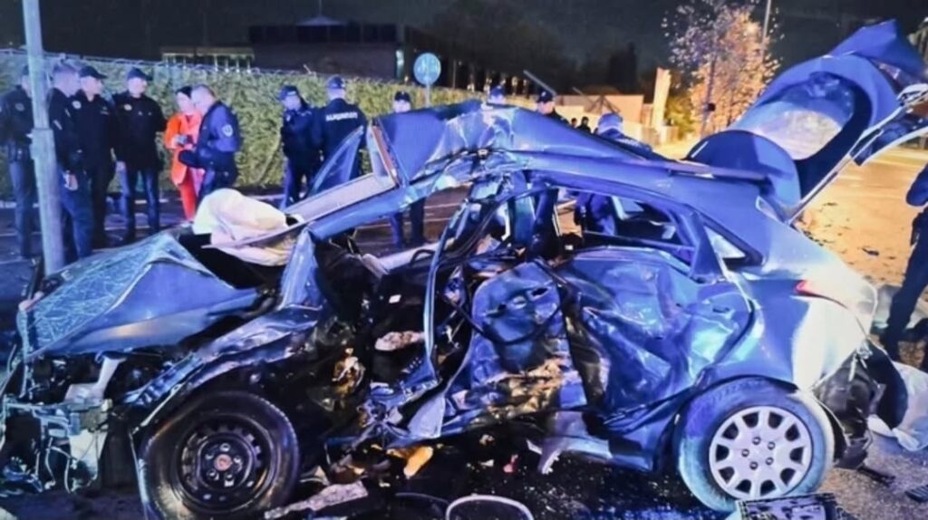 Stravična nesreća u Beogradu: Pijani vozač usmrtio porodicu (FOTO, VIDEO)
