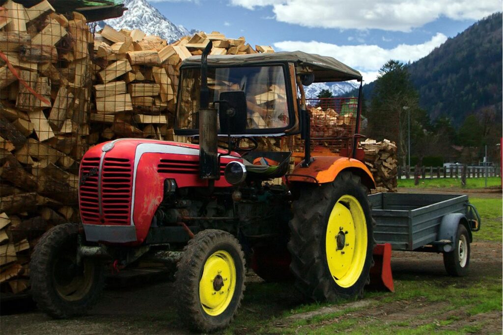 Otac osuđen jer je sina (13) iskorištavao za rad: Tjerao ga da vozi traktor