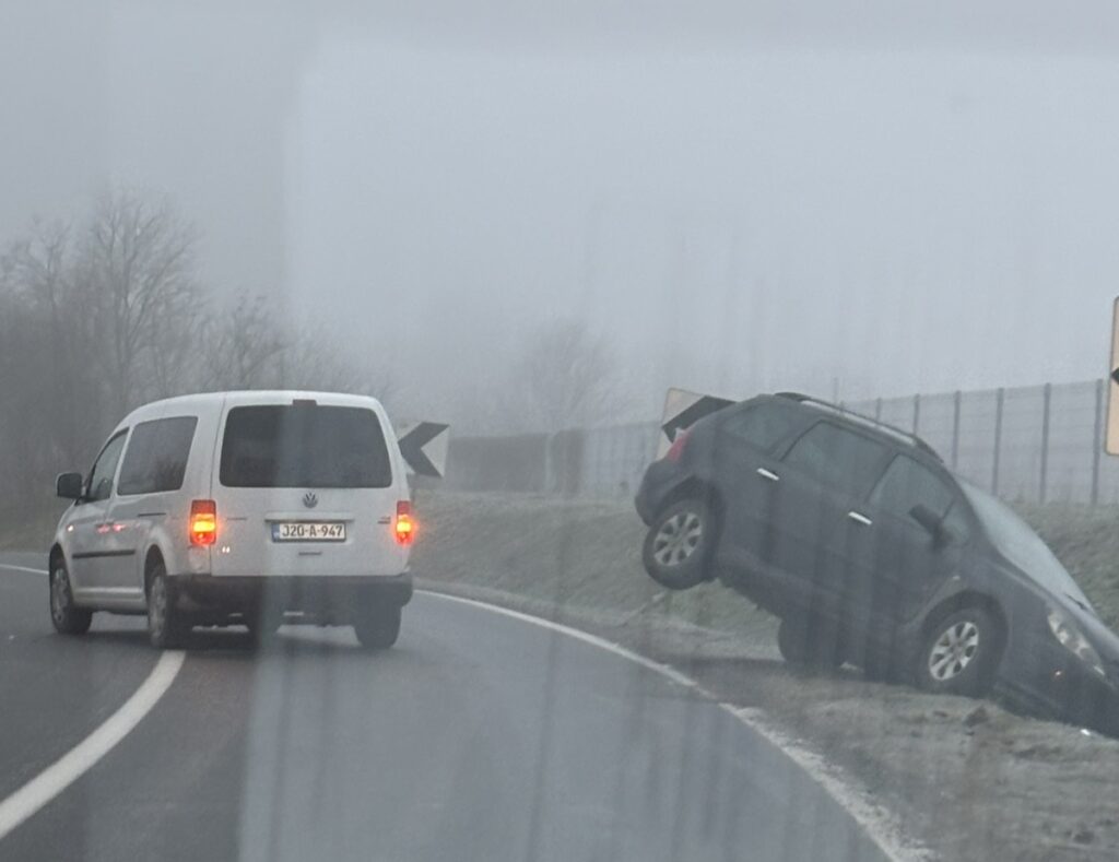 Haos na ulazu u Brčko: Sudarilo se pet vozila