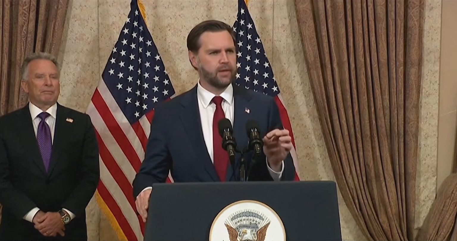 Propali pregovori SAD-a i Irana: Vance napustio Islamabad nakon što su se 21 sat pokušavali dogovoriti