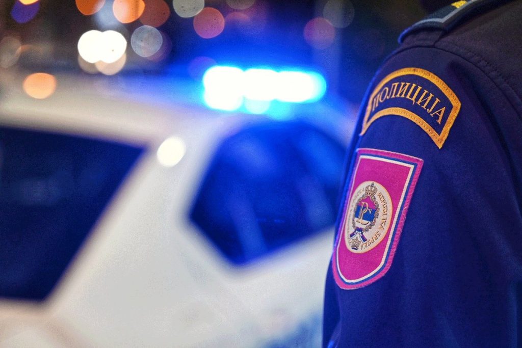 Optužen da je prijetio da će polomiti nevjenčanu suprugu i svastiku Foto: Nezavisne