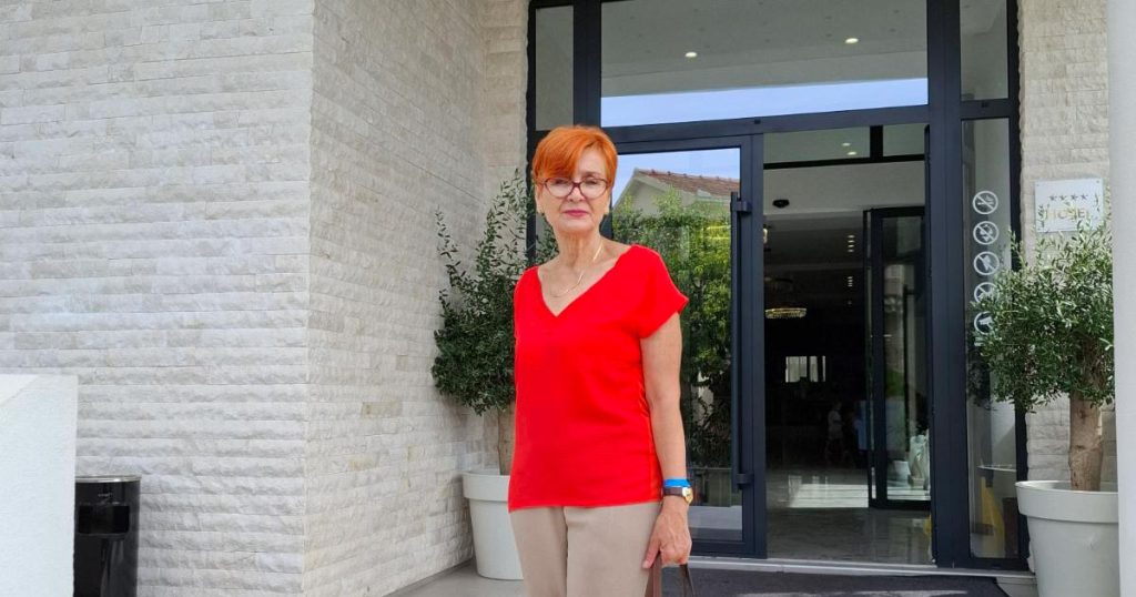 Gest za primjer: Višegrađanka pronašla novčanik sa 1.800 evra i vratila ga vlasniku Foto: Srna