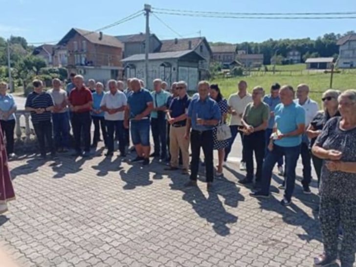Služen pomen poginulim borcima iz Borkovića Foto: Služen pomen poginulim borcima iz Borkovića