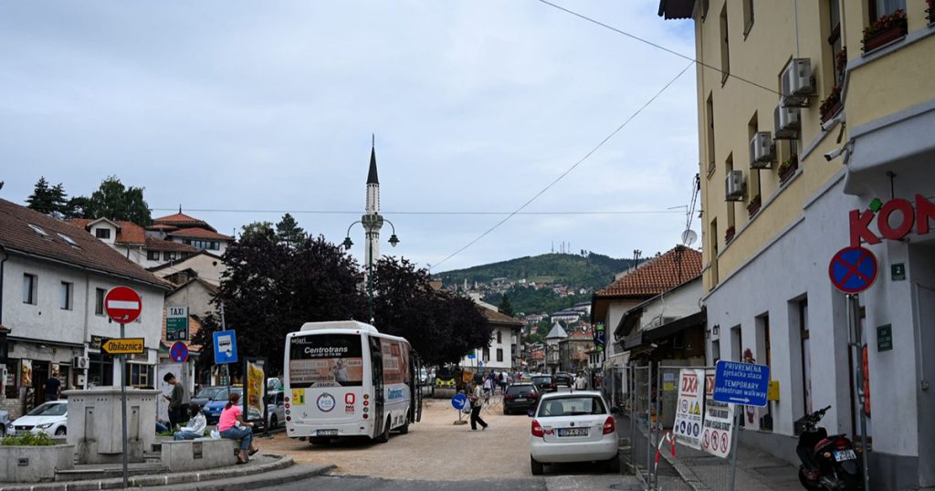 Uznemirujuće otkriće u Sarajevu: Radnici pronašli kosti ispod taksi štanda Foto: starigrad.ba