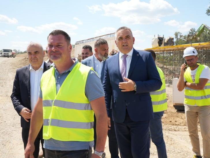 Minić: Nema više stajanja, ubrzavamo izgradnju auto-puta Foto: H