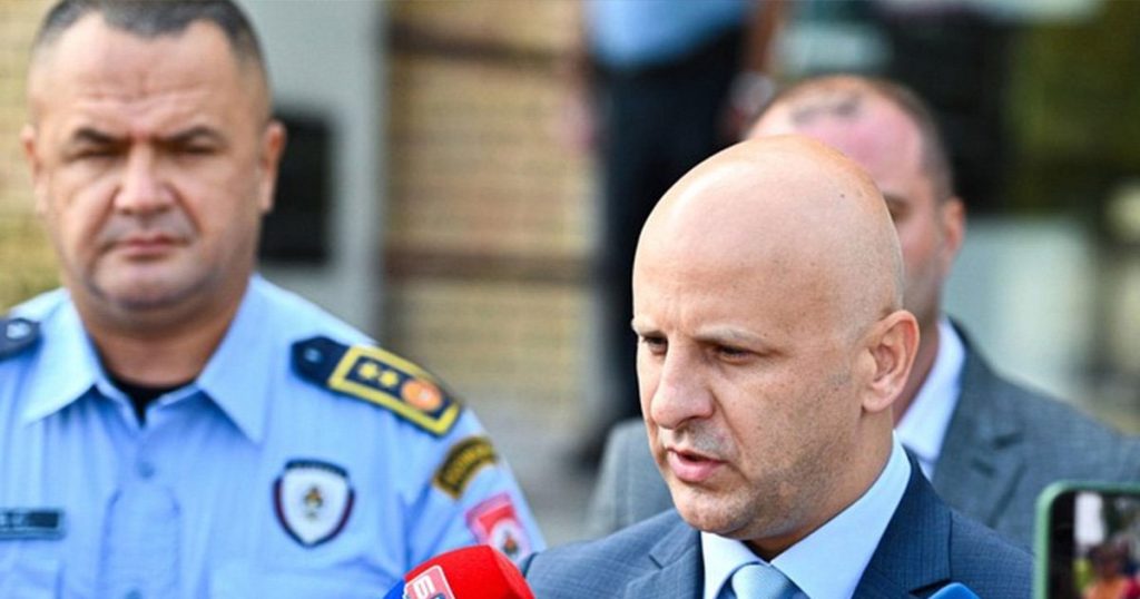 Direktor Policije RS se oglasio o drami u Palama, poslao poruku građanima Foto: Infobijeljina