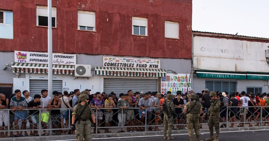Više od 48.000 migranata vratilo se iz Seute u Maroko Foto: Tanjug / AP