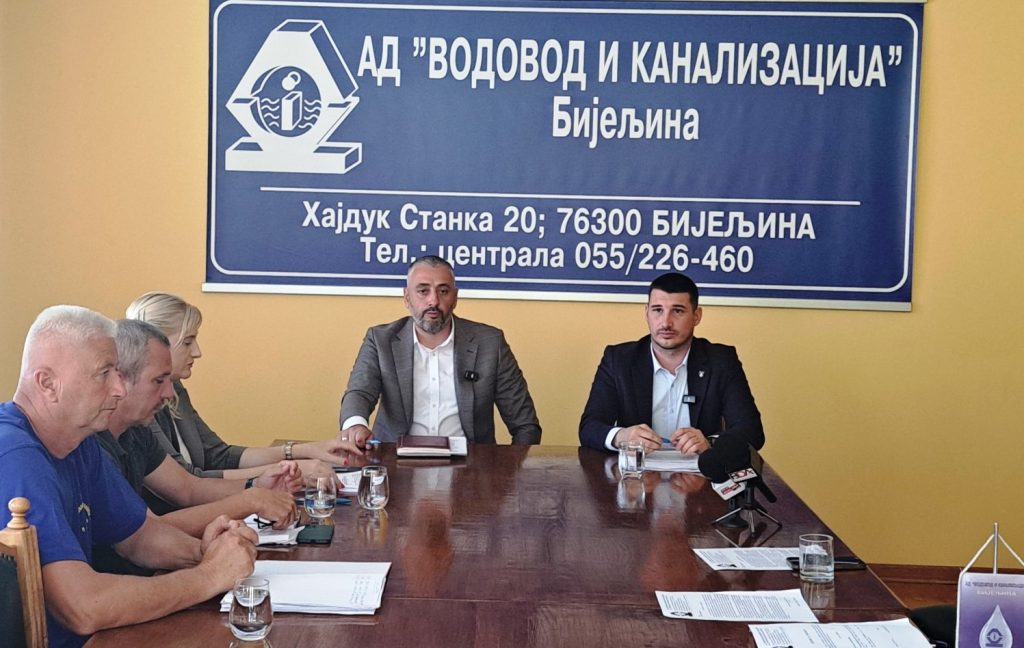 Cjevovod star više od 50 godina pravi probleme: Najavljena rekonstrukcija u Ljeskovcu Foto: semberija.info