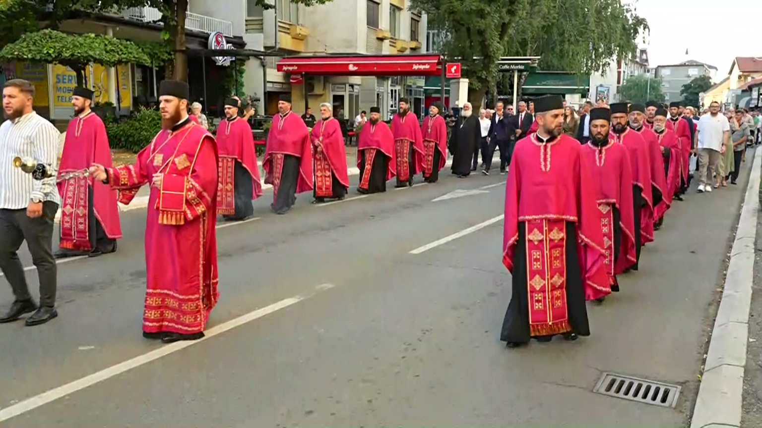 Pantelinska litija povodom krsne slave grada Bijeljina Foto: BN