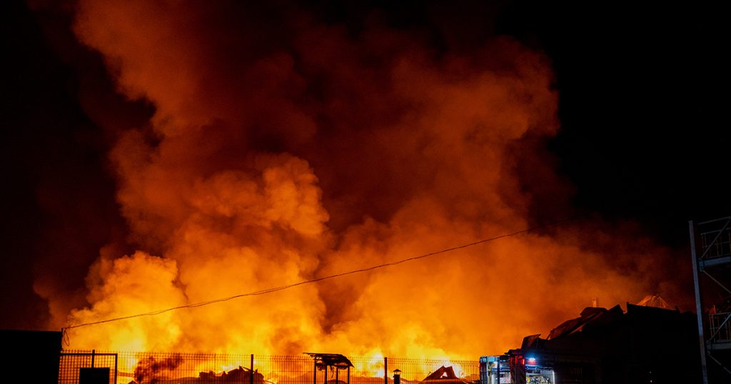 Kijev u plamenu: Najmanje 15 mrtvih i više od 50 ranjenih (VIDEO) Foto: Tanjug/AP