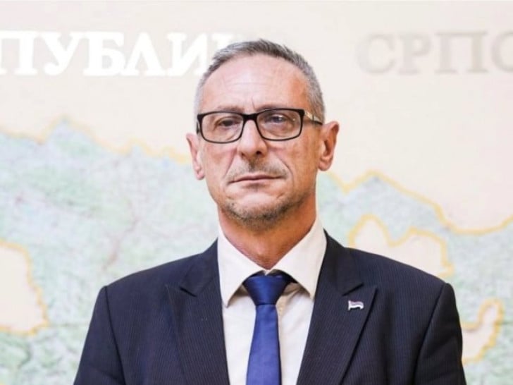 Ostojić: Paljenje srpske zastave je čin mržnje Foto: Društvene mreže