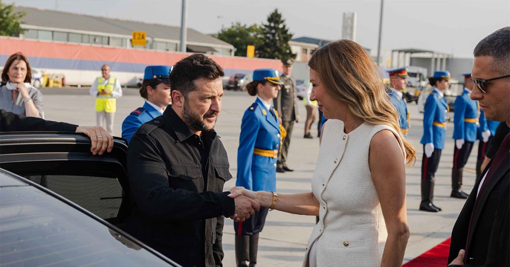 Zelenski stigao u Beograd: „Zakazani važni razgovori“ Foto: Tanjug/AP
