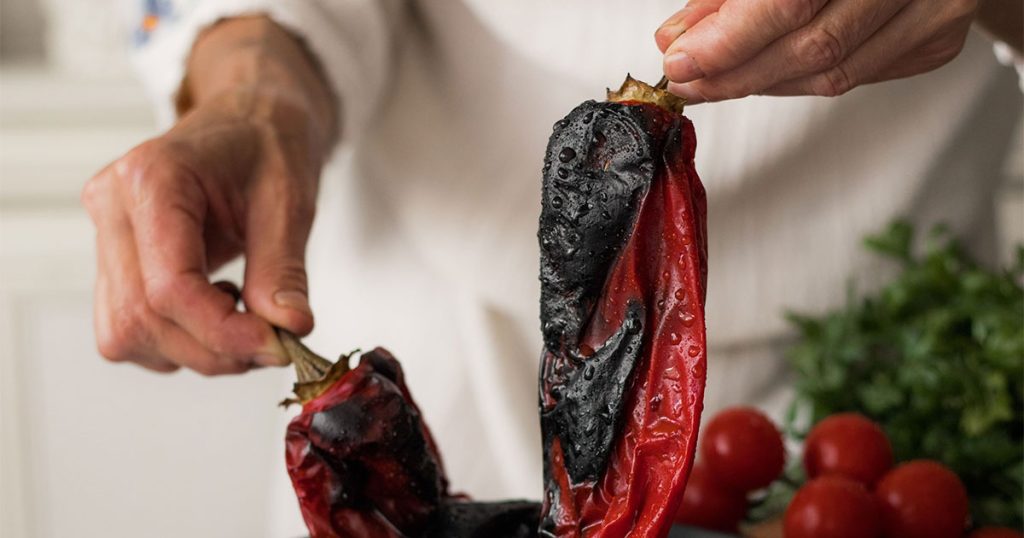 Kako najlakše oljuštiti pečene paprike – trik koji uspijeva Foto: Pexels/Ilustracija
