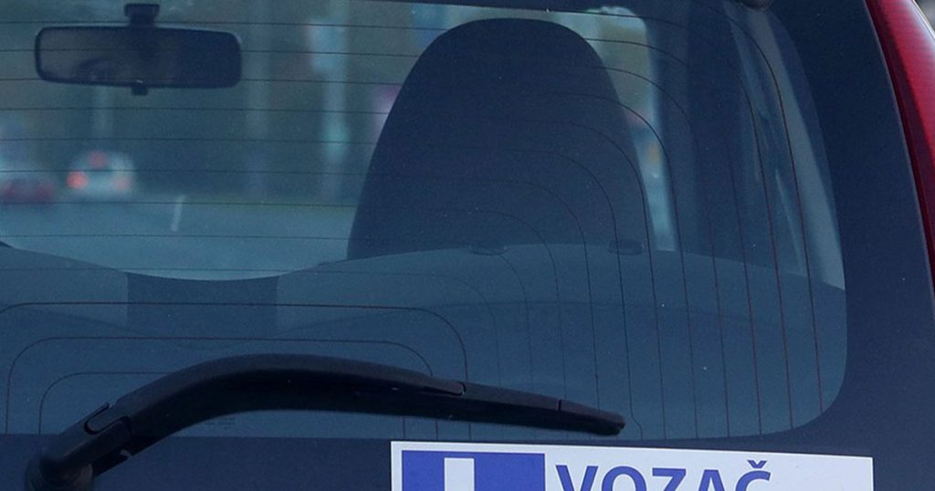 Braća osumnjičena za krađu kamiona auto-škole, kod jednog pronađena droga Foto: Pixsell