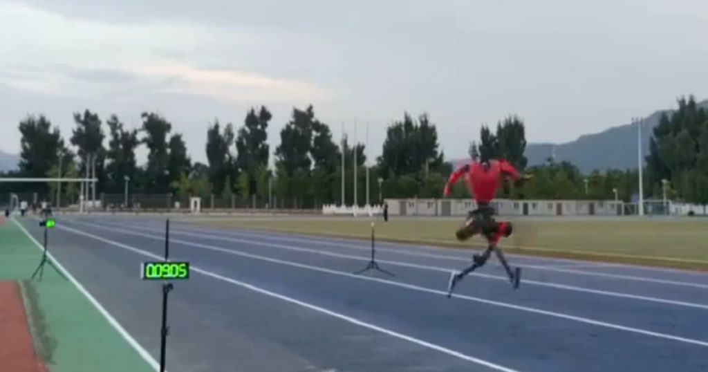 Bolt više nije najbrži? Robot oduševio rezultatom (VIDEO) Foto: Twitter / Printscreen