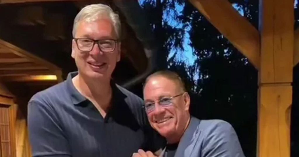 Vučić ugostio Žan Klod Van Dama: „Izgubio sam u obaranju ruku“ Foto: Instagram/Screenshot