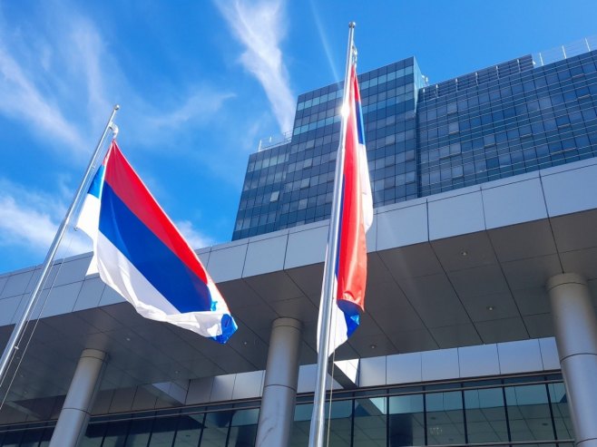 Vlada Srpske: Novi model sufinansiranja produženog boravka djece i proširenje kapaciteta bijeljinske bolnice Foto: RTRS