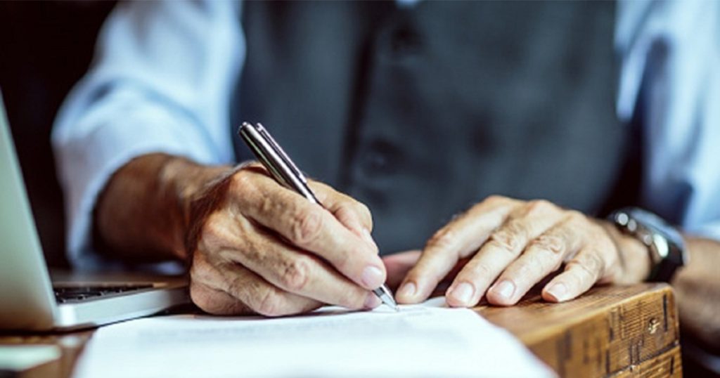 U 88. godini upisao fakultet: Ima plan za bogatu Crnu Goru