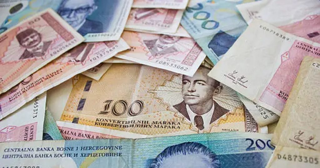 Pravdao se ženi za nestanak 5.000 KM pa zaradio optužnicu